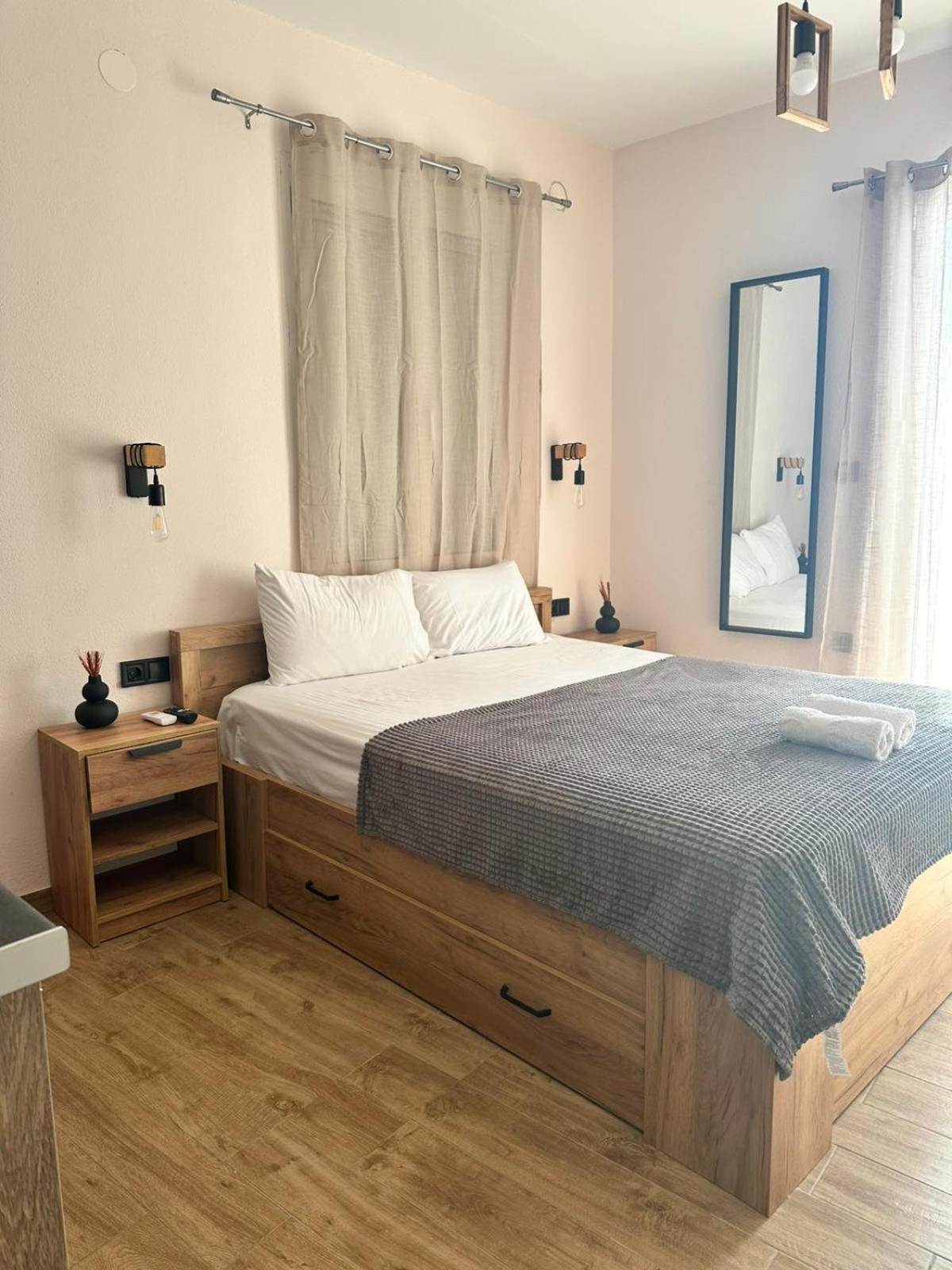 Ferienwohnung Zante Art De L'Eau Exterior foto